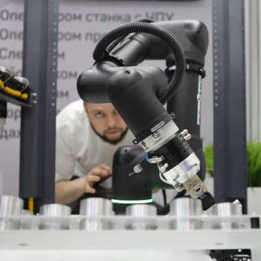 Rostec will Showcase a 3D Bioprinting Skin Restoration Robot at Bioprom-2026
