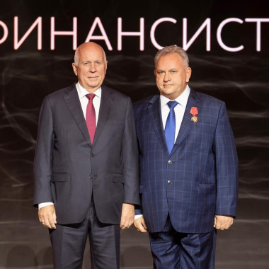 Генеральный директор Янтарного комбината удостоен государственной награды