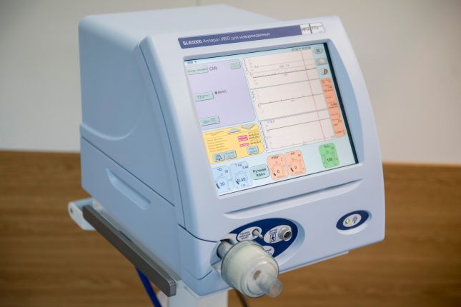 Аппарат SLE 5000: надежда для самых маленьких пациентов