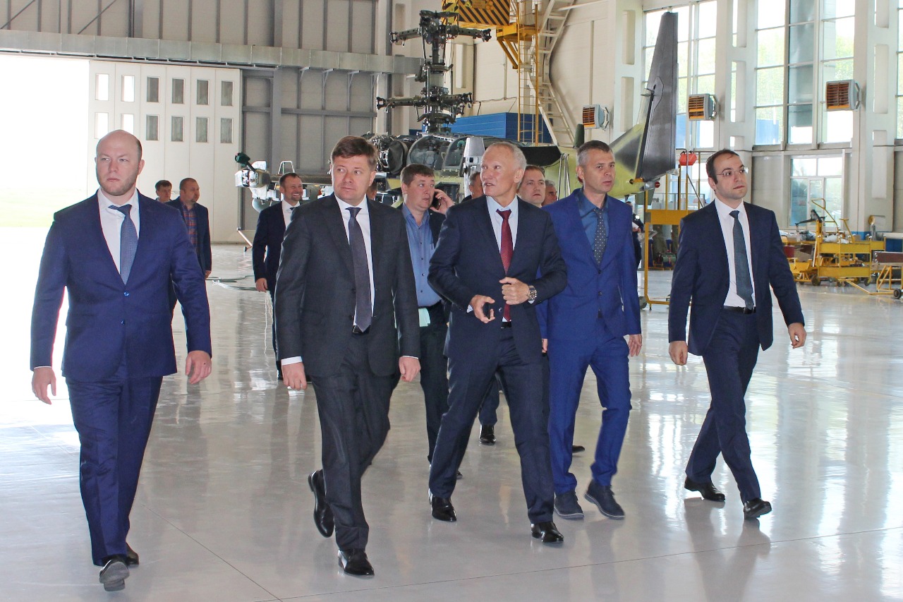 Андрей Богинский посетил авиакомпанию «Прогресс»