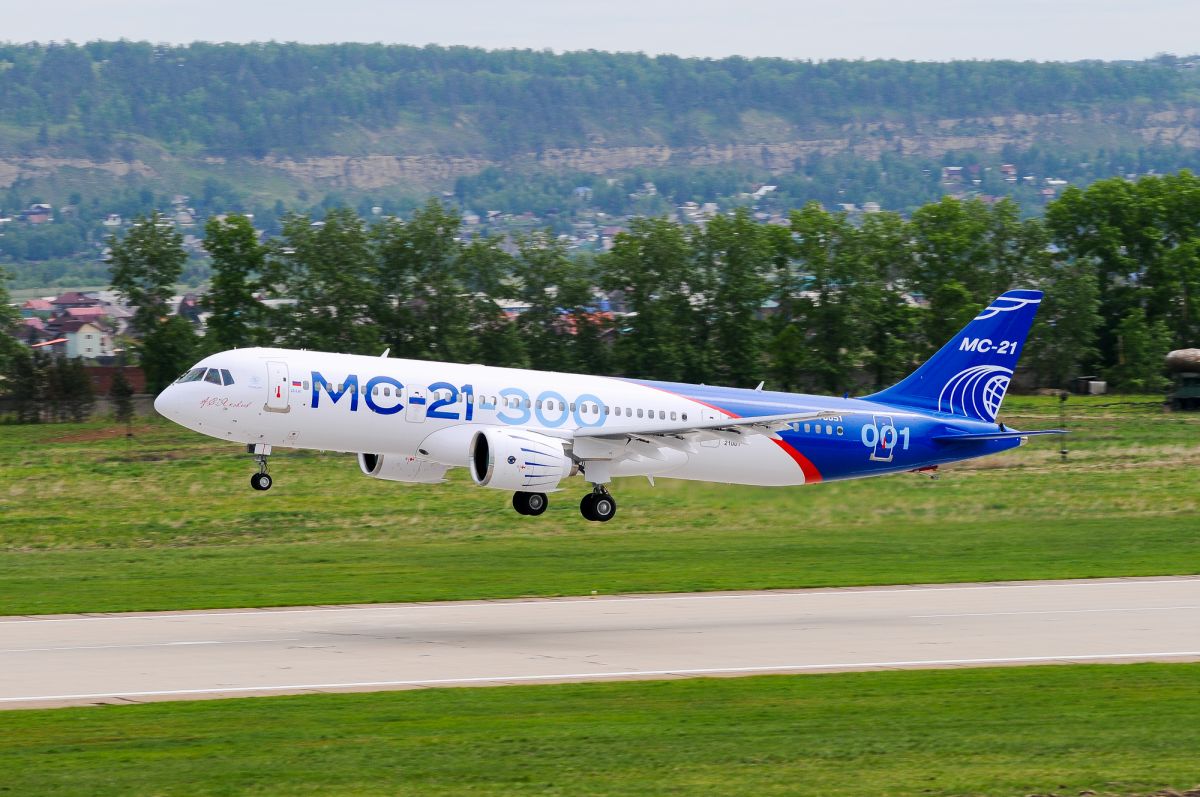 Rostec to Deliver 50 MC-21 Airplanes to Aeroflot