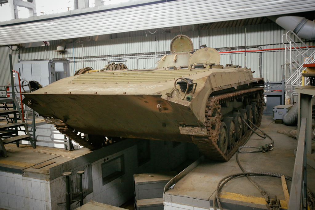 Уралвагонзавод восстановит первую боевую машину пехоты