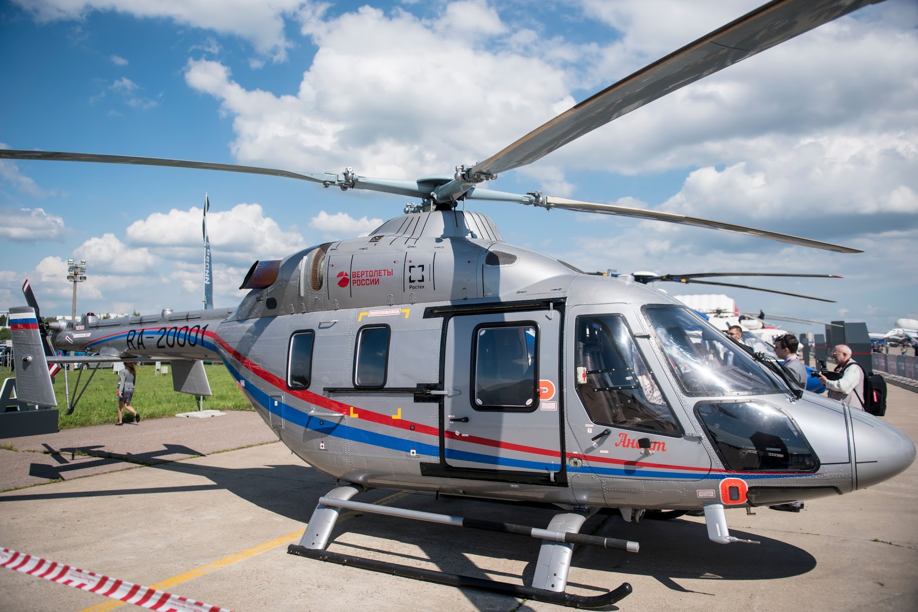«Вертолеты России» и ГТЛК договорились о поставке авиатехники в 2018 году