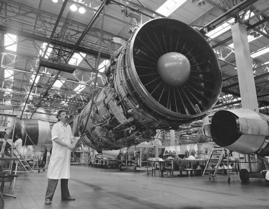 Двигатель Д-30КУ_«ОДК-Сатурн».jpg