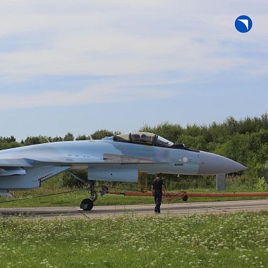 ОАК передала в войска партию самолетов Су-35С