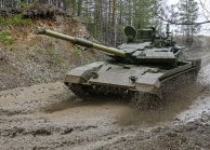 Уралвагонзавод отправил в армию эшелоны современных танков