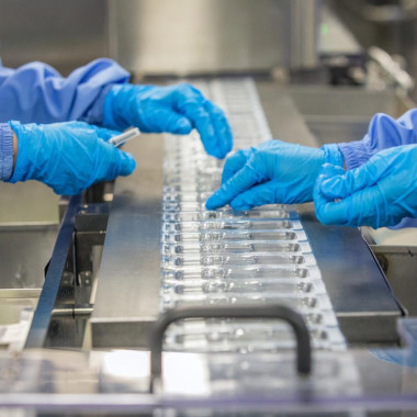 Ростех увеличит поставки вакцины против кори, краснухи и паротита на 30%