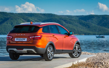 Lada Vesta впервые стала самой продаваемой машиной в России