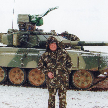 Ушел из жизни один из создателей танка Т-90 Николай Молодняков