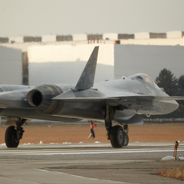ОАК передала Минобороны России партию Су-57 и Су-35С