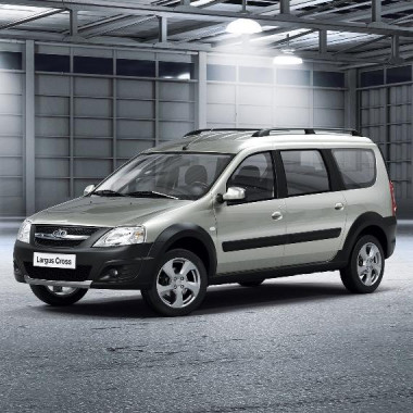 LADA представляет модель Largus CNG на Петербургском автосалоне