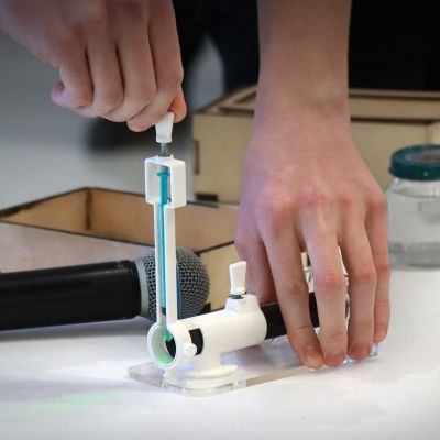 Слушатели академии «Калашников» создали уникальный микроскоп