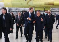 Денис Мантуров посетил авиационные заводы Ростеха в Казани