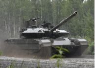 Уралвагонзавод отправил Минобороны РФ очередную партию танков
