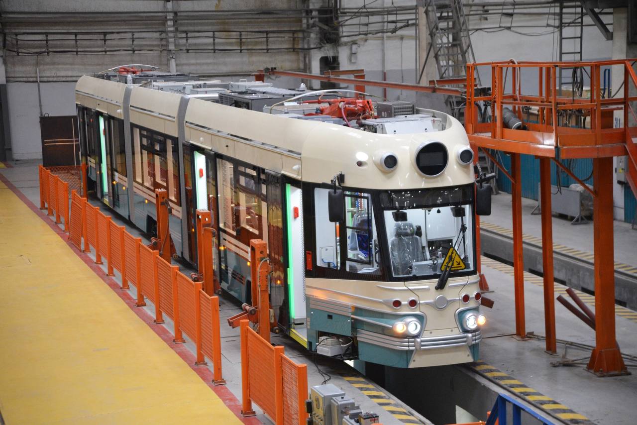 Ретро-трамвай «Достоевский» завершил сертификационные испытания в Санкт-Петербурге 