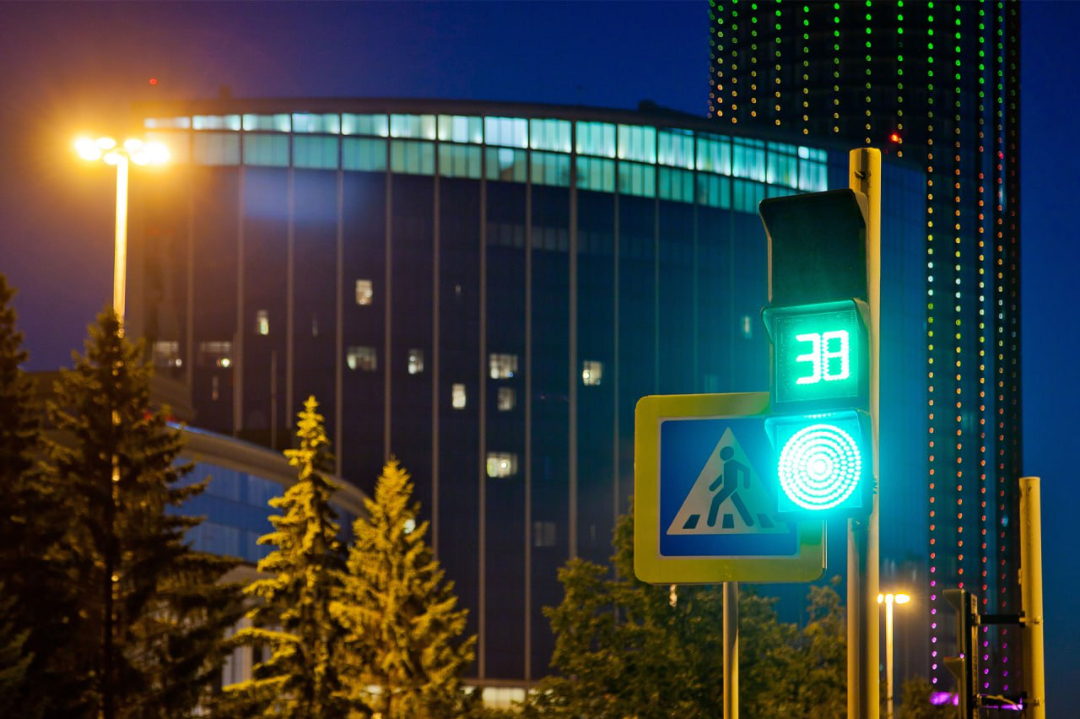 Ростех поставил несколько десятков «умных» светофоров для Екатеринбурга