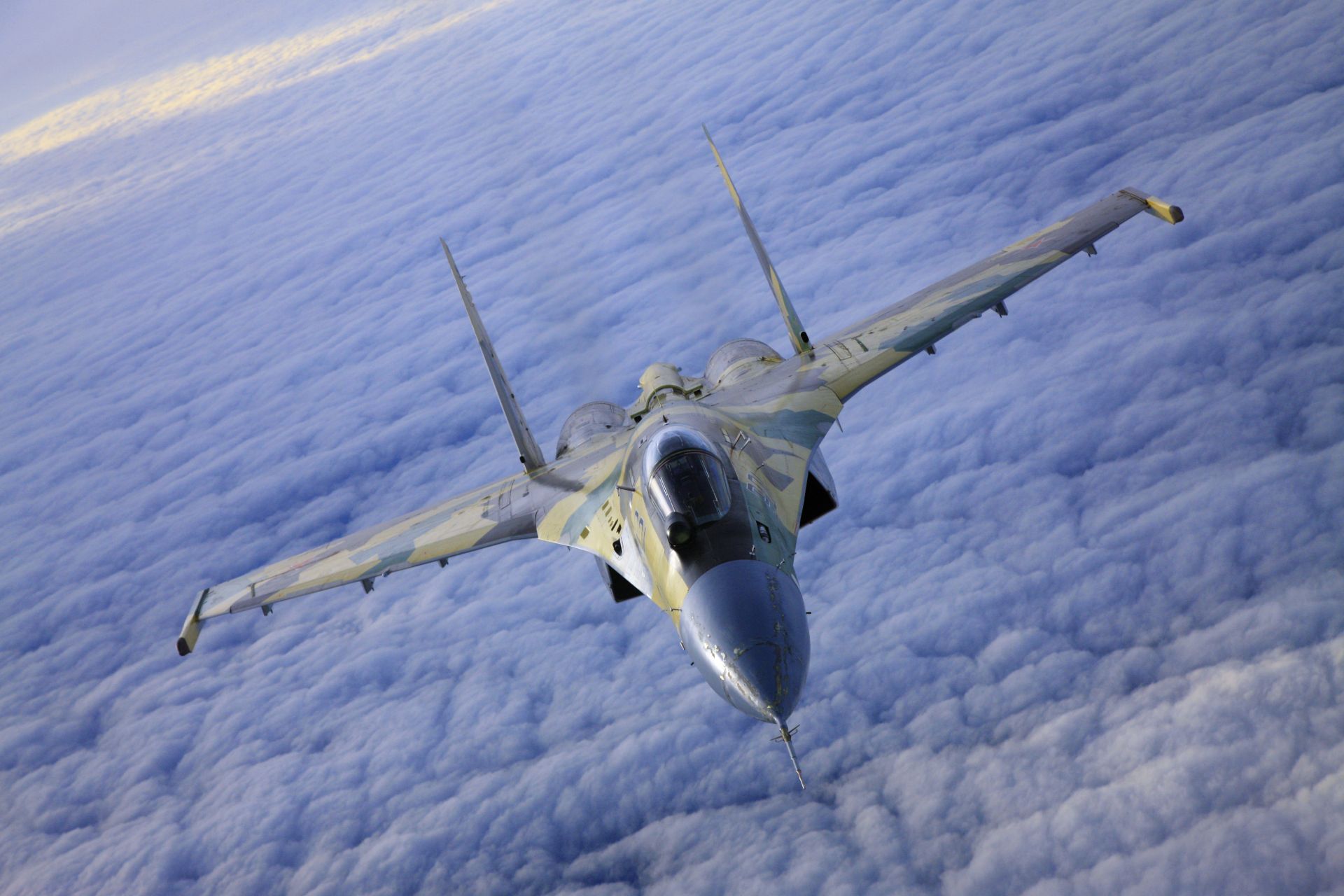 China to Receive Assembled Sukhoi Su-35 Fighters
