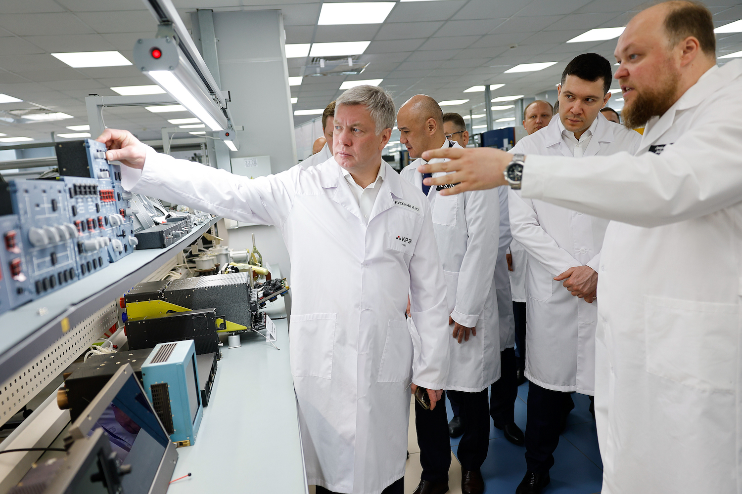 Ульяновское предприятие КРЭТ посетил глава Минпромторга России Антон Алиханов