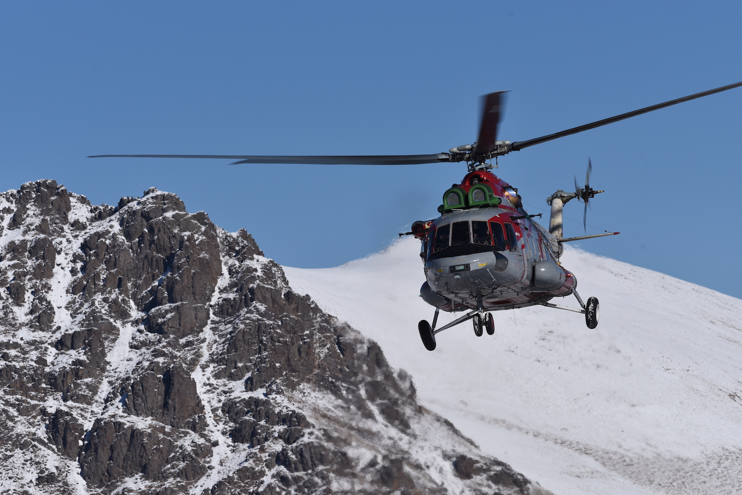 Вертолет Ми-171А2 получил одобрение на эксплуатацию в горах