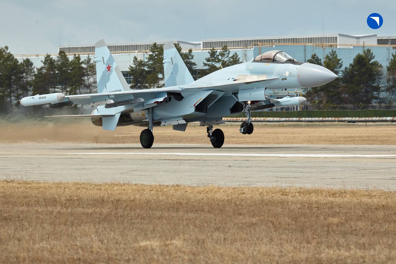 UAC Supplied the New Su-35S to the Ministry of Defence of the Russian Federation