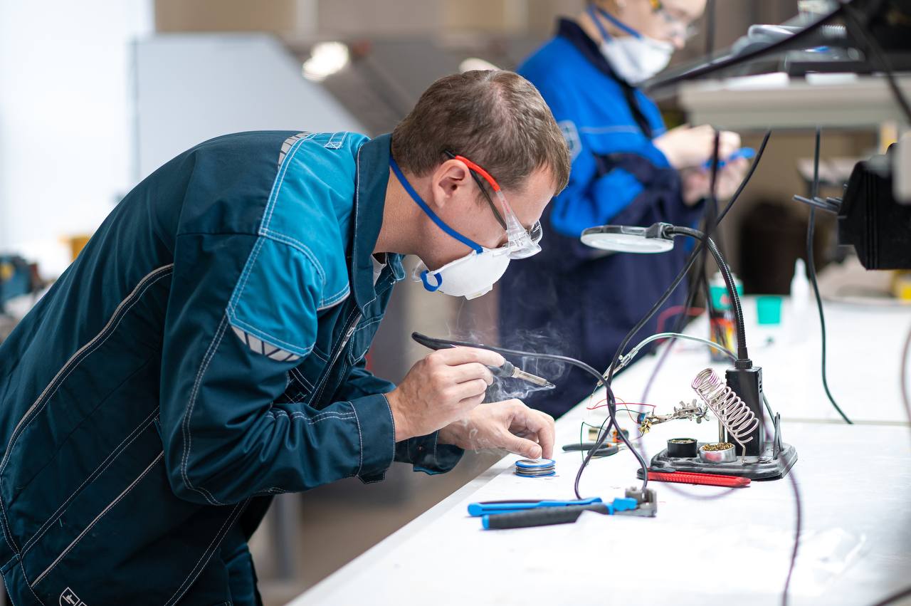 Ростех провел чемпионат рабочих и инженерных профессий «Время первых»