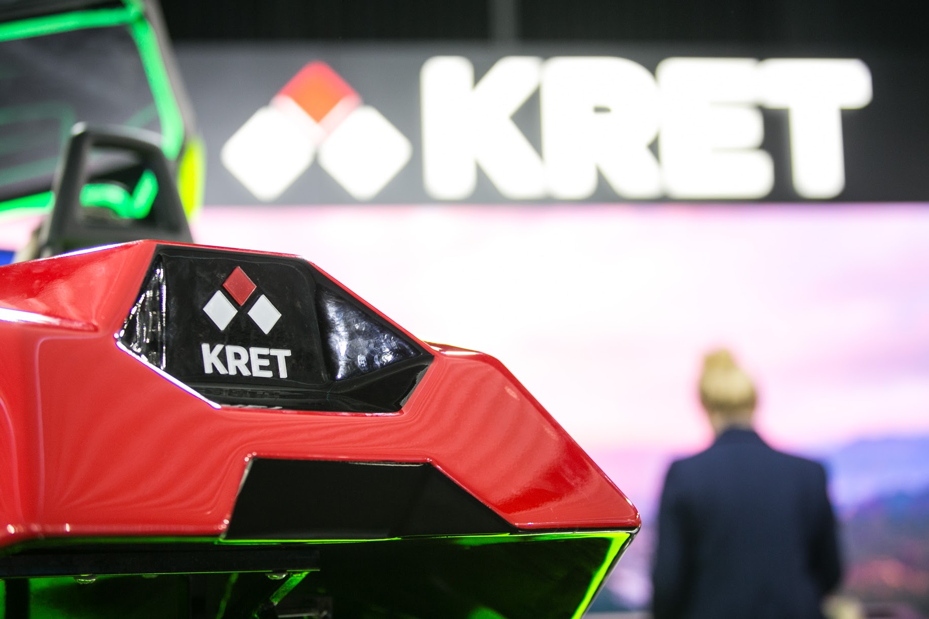 KRET has Presented a Console for Advanced Helicopters
