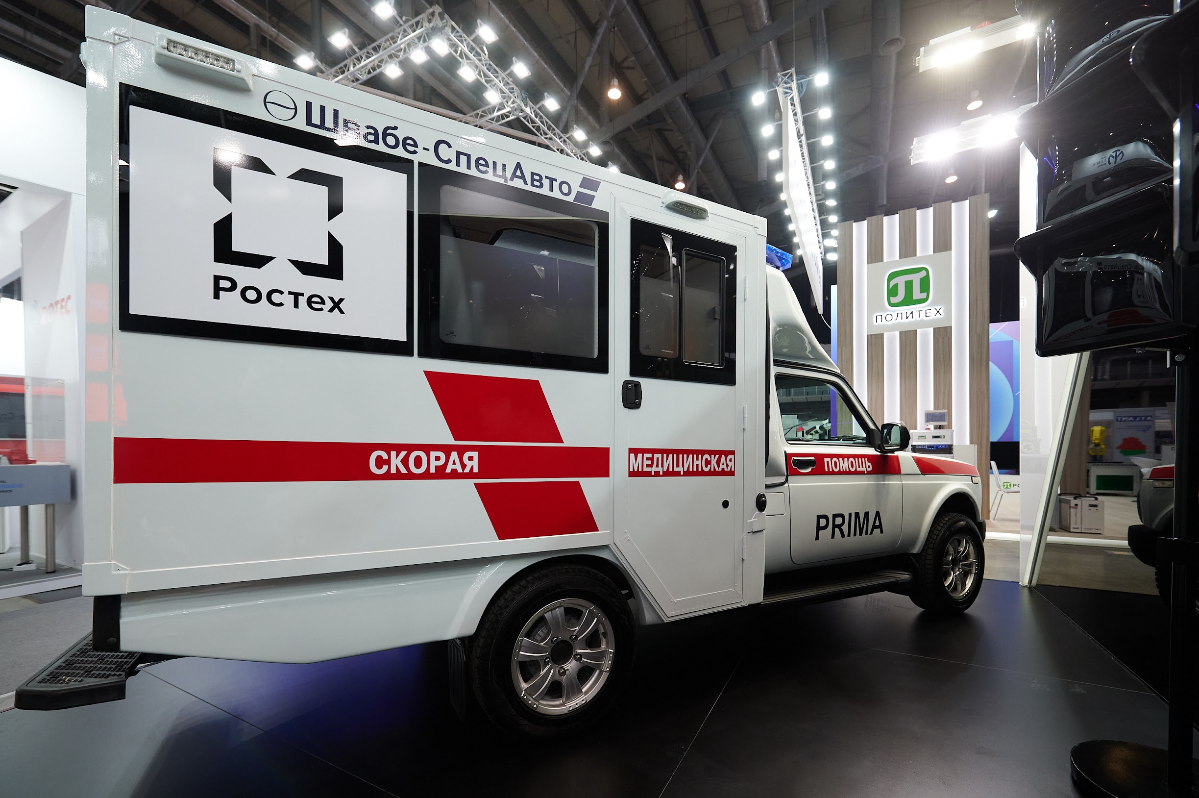 Ростех представил модернизированную Lada Niva в комплектации «скорая помощь»
