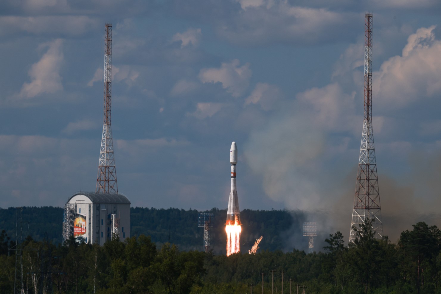 UEC’s Engines Delivered to Orbit the Ionosfera Satellites