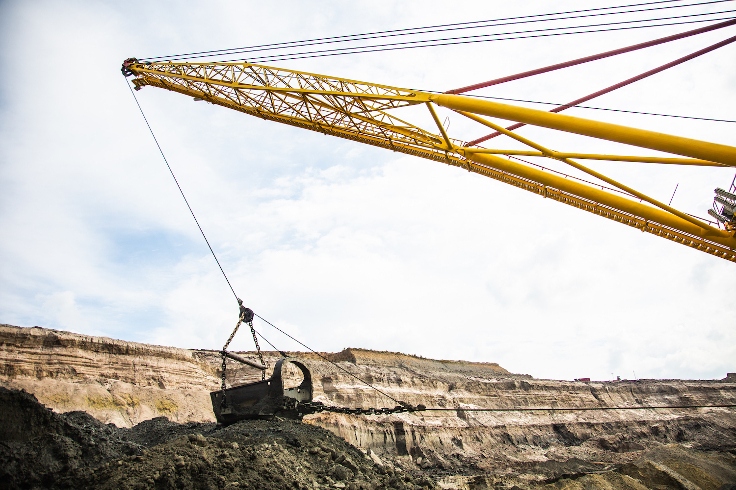 Rostec’s Amber Combine has Completed the Seasonal Amber Extraction