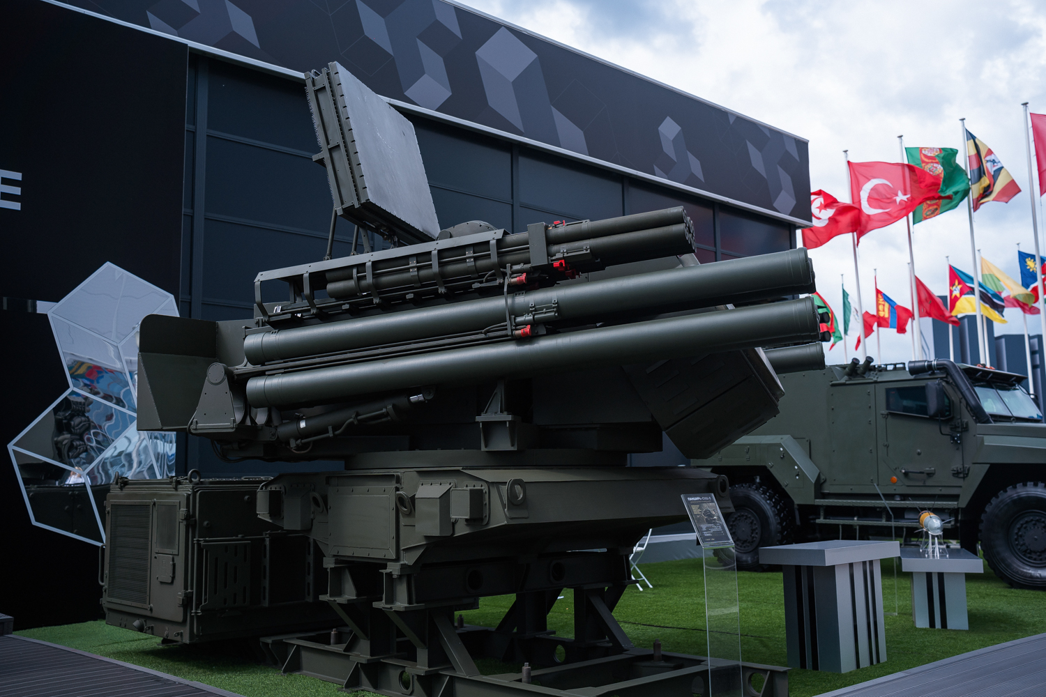 Rostec has Presented the New Pantsyr for Dealing with Mass Drone Attacks