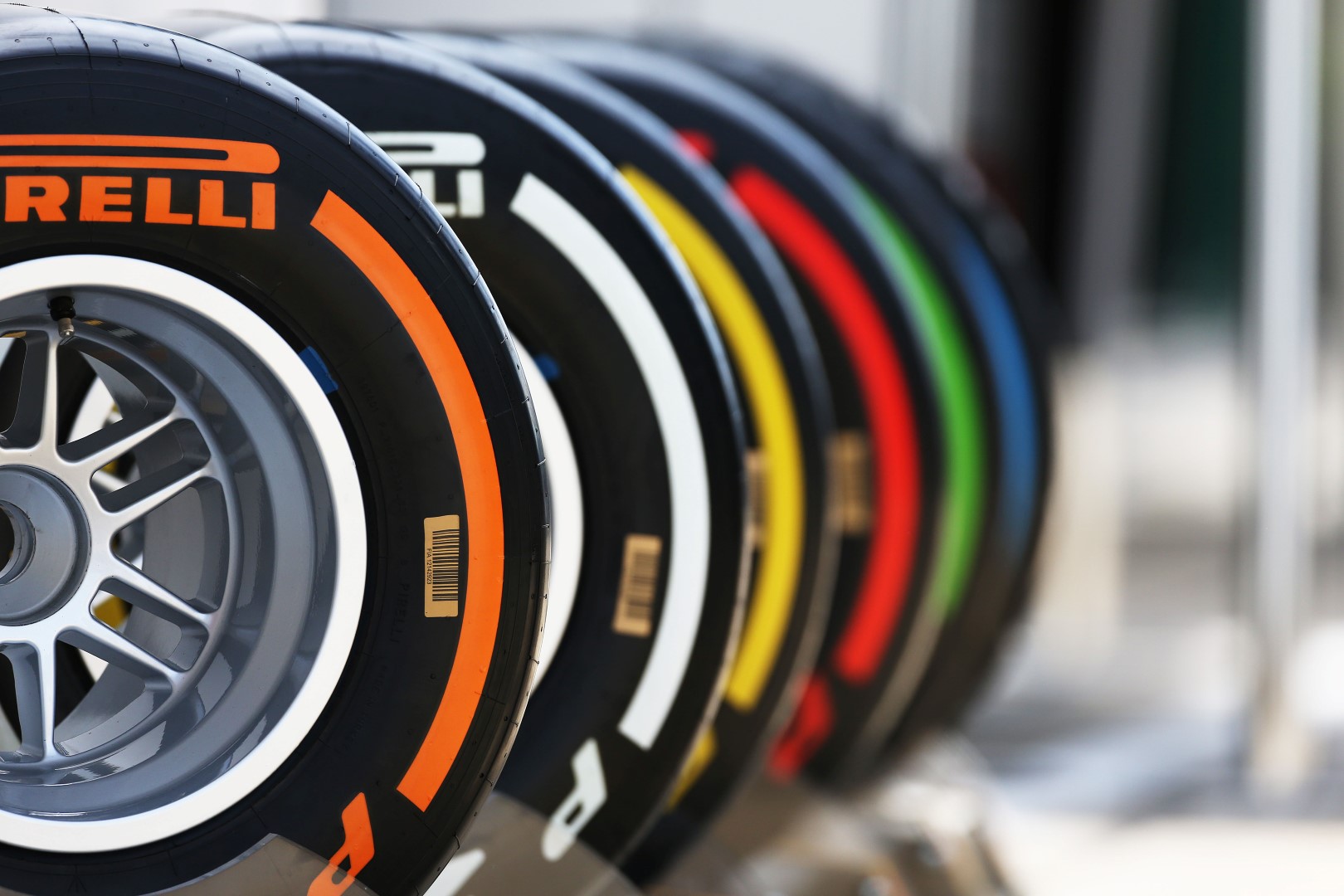 Rostec and Pirelli Keep Upgrading Kirov Tyre Plant