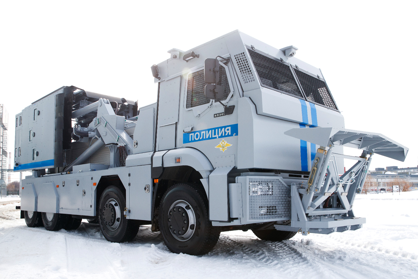 «Калашников» выпустит серийные партии специальных автомобилей «Стена»