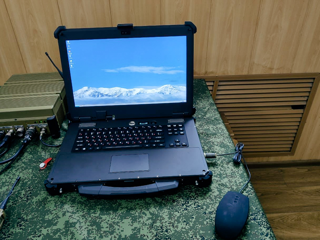 Ростех начал поставки защищенных ноутбуков для российской армии