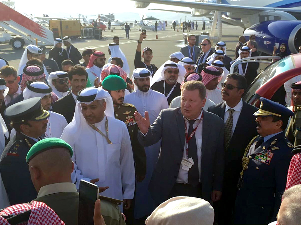 Король Бахрейна заинтересовался новейшими российскими вертолетами