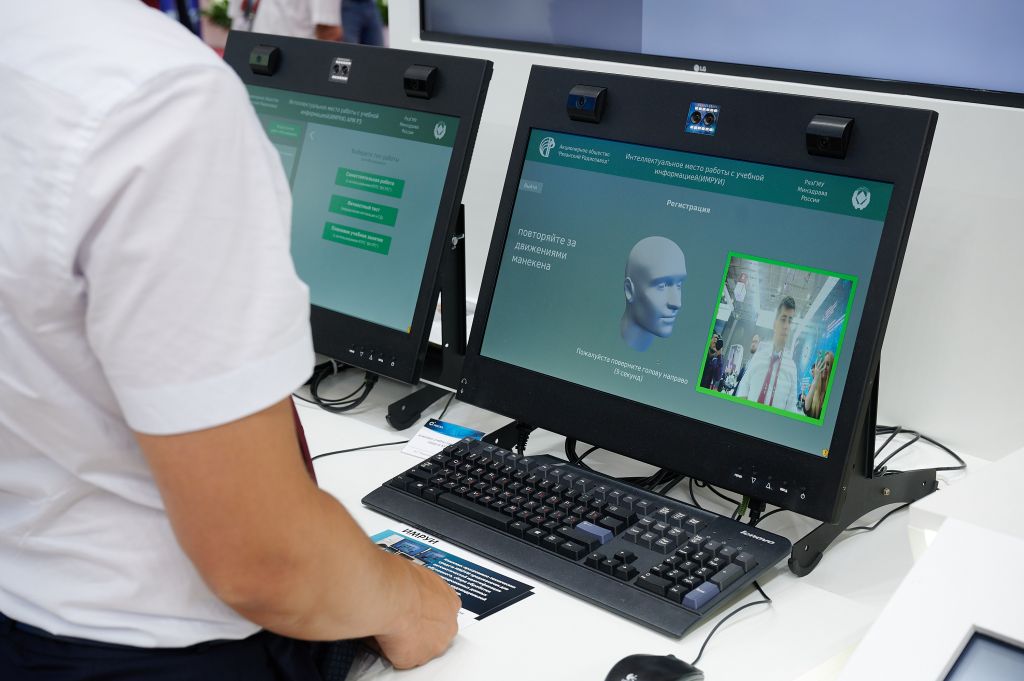 Искусственный интеллект за школьной партой