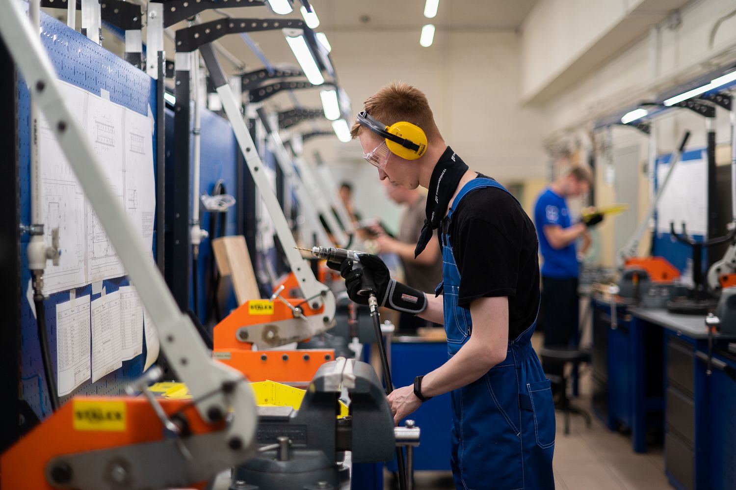 В чемпионате Ростеха «Время первых» примут участие 1800 человек