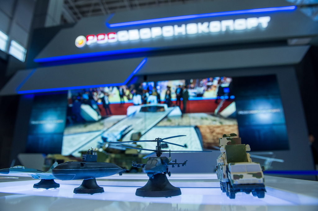 Rosoboronexport Actively Promotes Army Vehicle Mobile Maintenance Systems in the Global Market