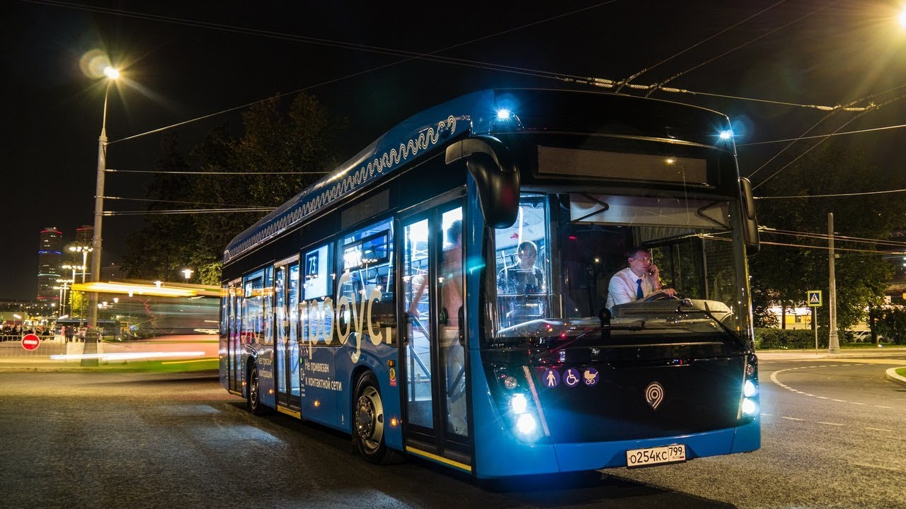 Электробусы КАМАЗа вышли на новый маршрут в центре Москвы