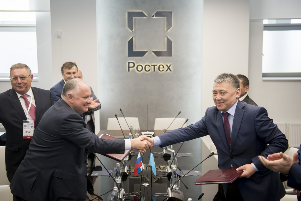 «Рособоронэкспорт» поможет Казахстану создать базу для ремонта бронетехники