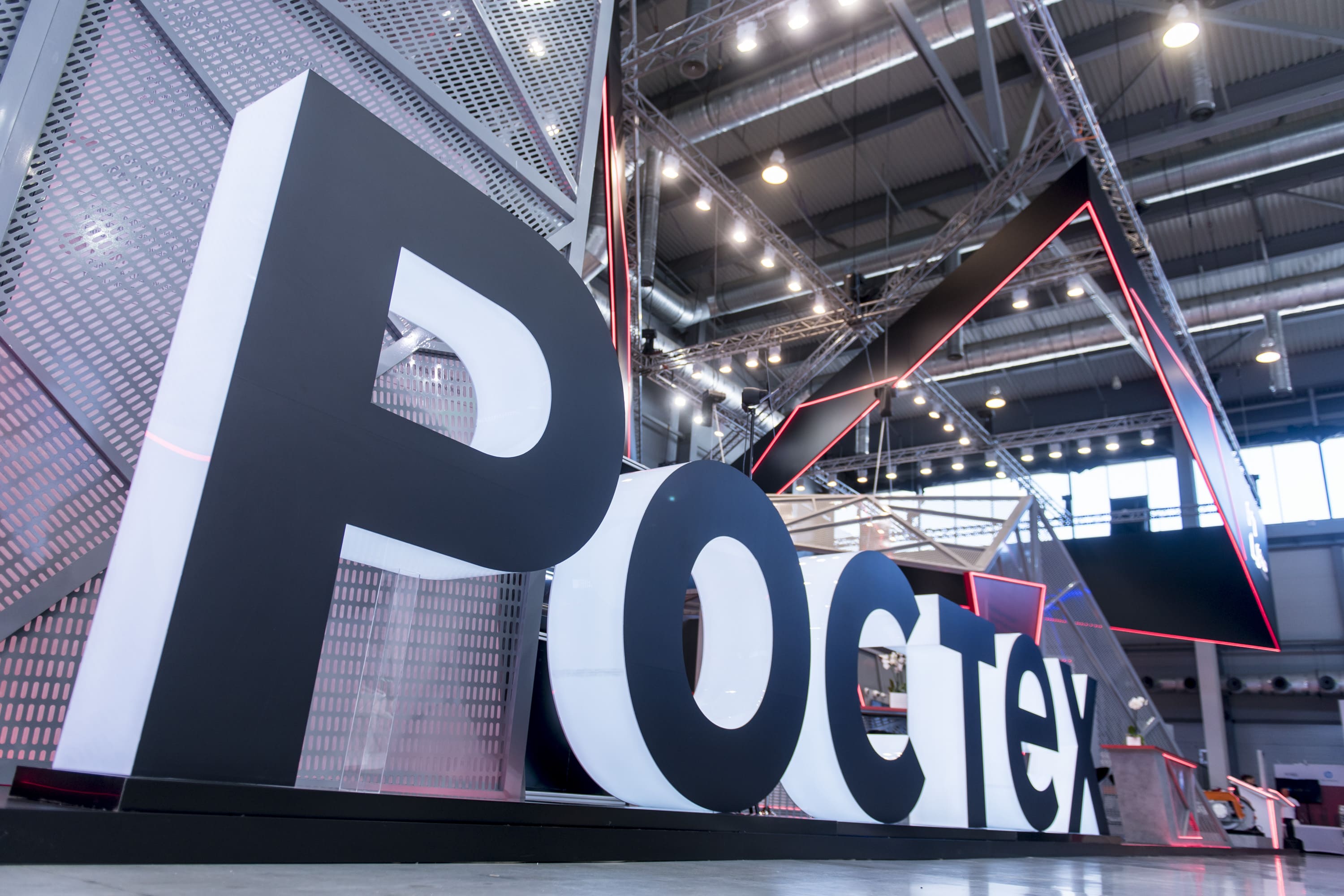 Nineteen Rostec Units Receive the Status of IT Companies