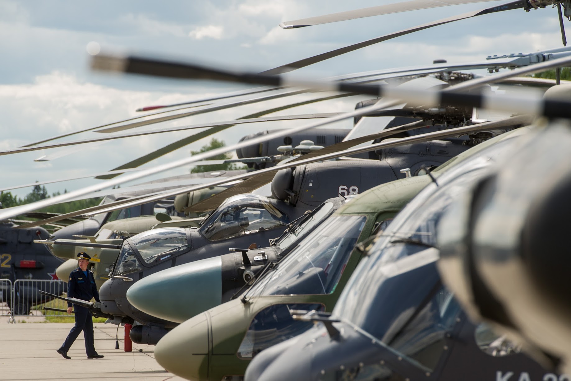 «Рособоронэкспорт» представляет военные вертолеты на HeliRussia 2018