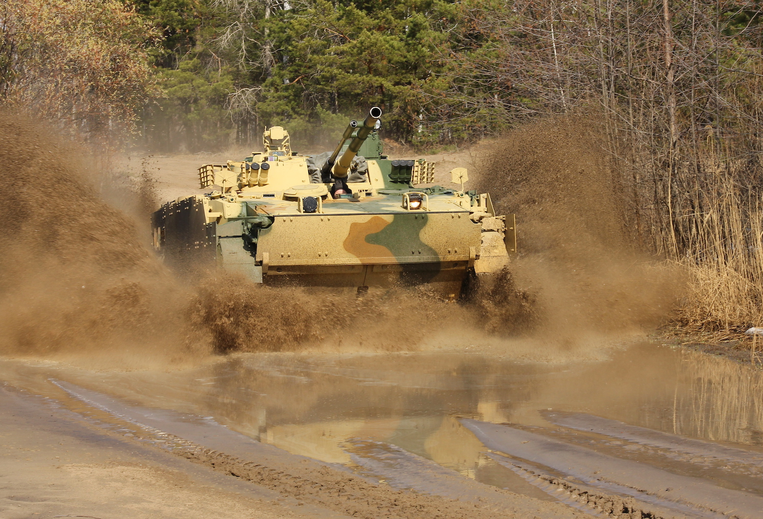 High-Precision Systems Delivered the First Batch of the BMP-3 to the Army This Year