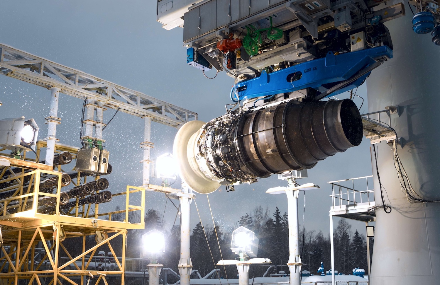 The PD-8 Engine for the Superjet Underwent Bird Strike Testing