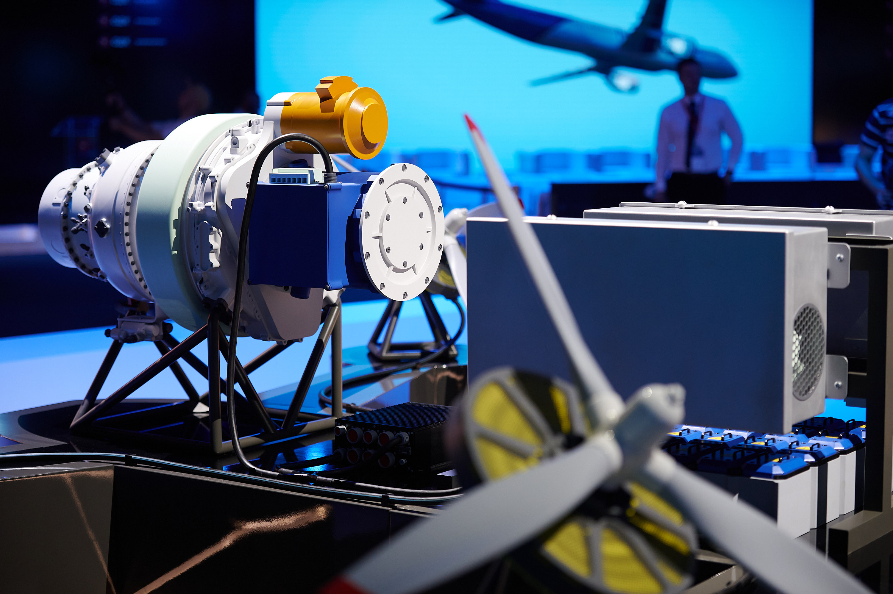 ОДК представила на «Армии» макет гибридного двигателя для морской авиации