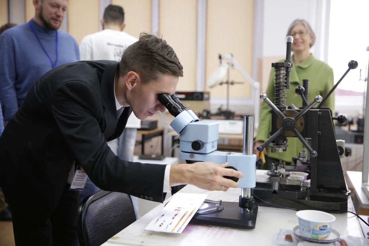 «РТ-Техприемка» научила нефтяников работать с приборами мониторинга температуры вечномерзлых грунтов