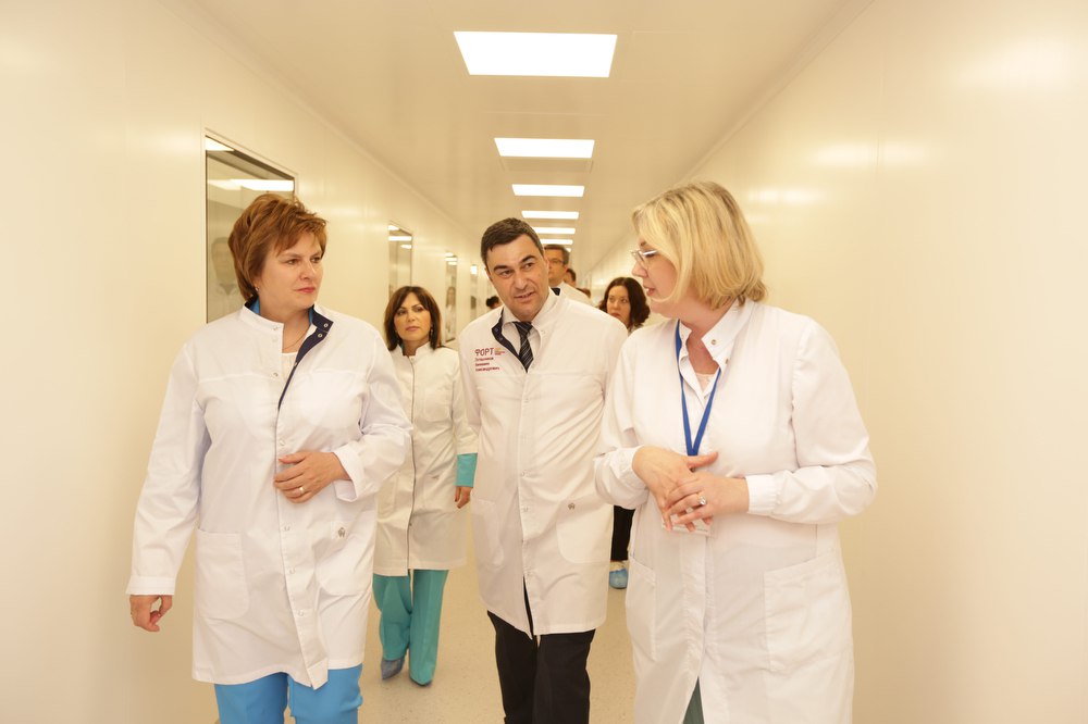 Глава Росздравнадзора высоко оценила систему контроля качества на предприятии «ФОРТ»