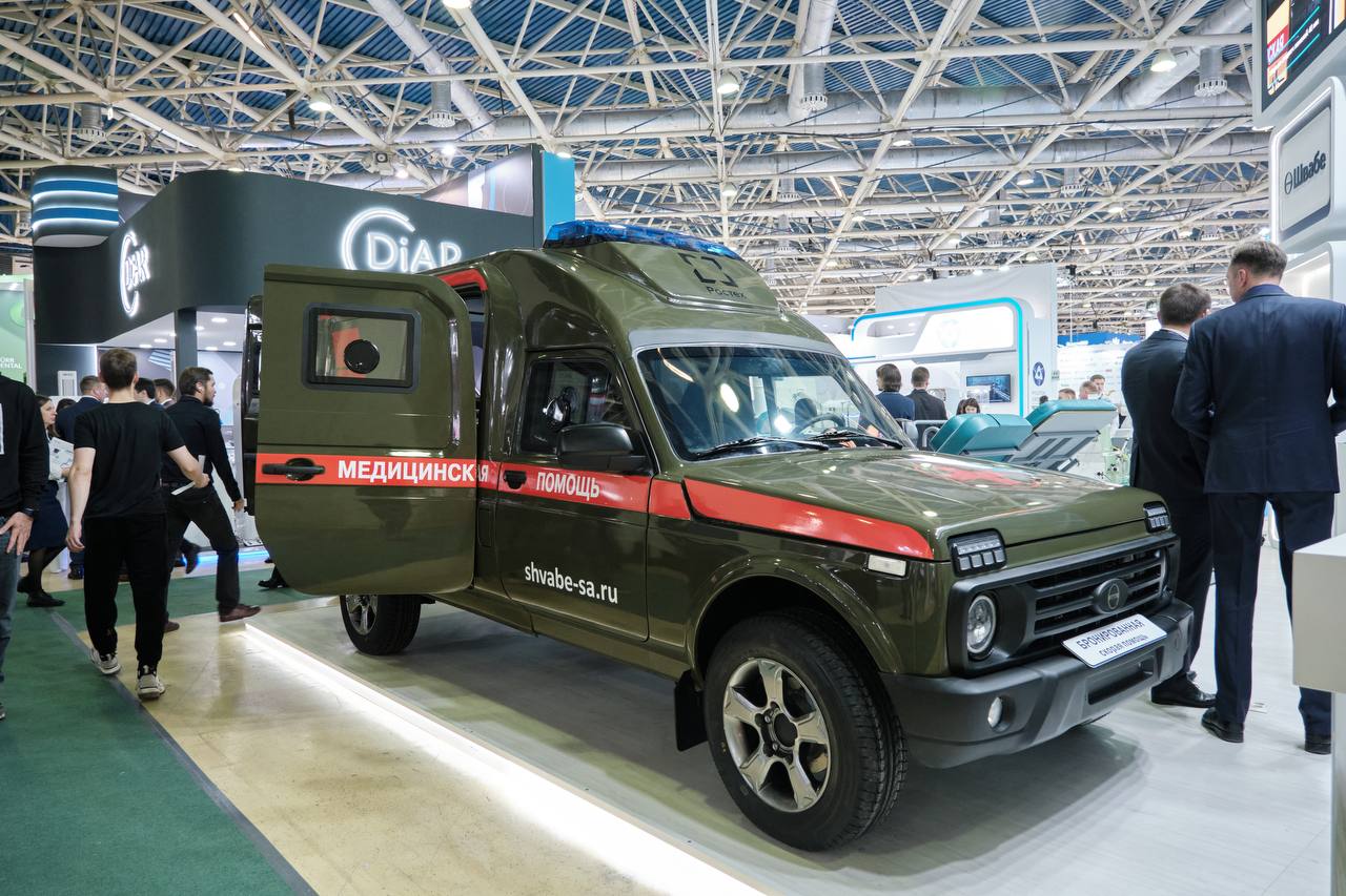Rostec Presented an Armored LADA Niva Legend for Evacuation in the Field