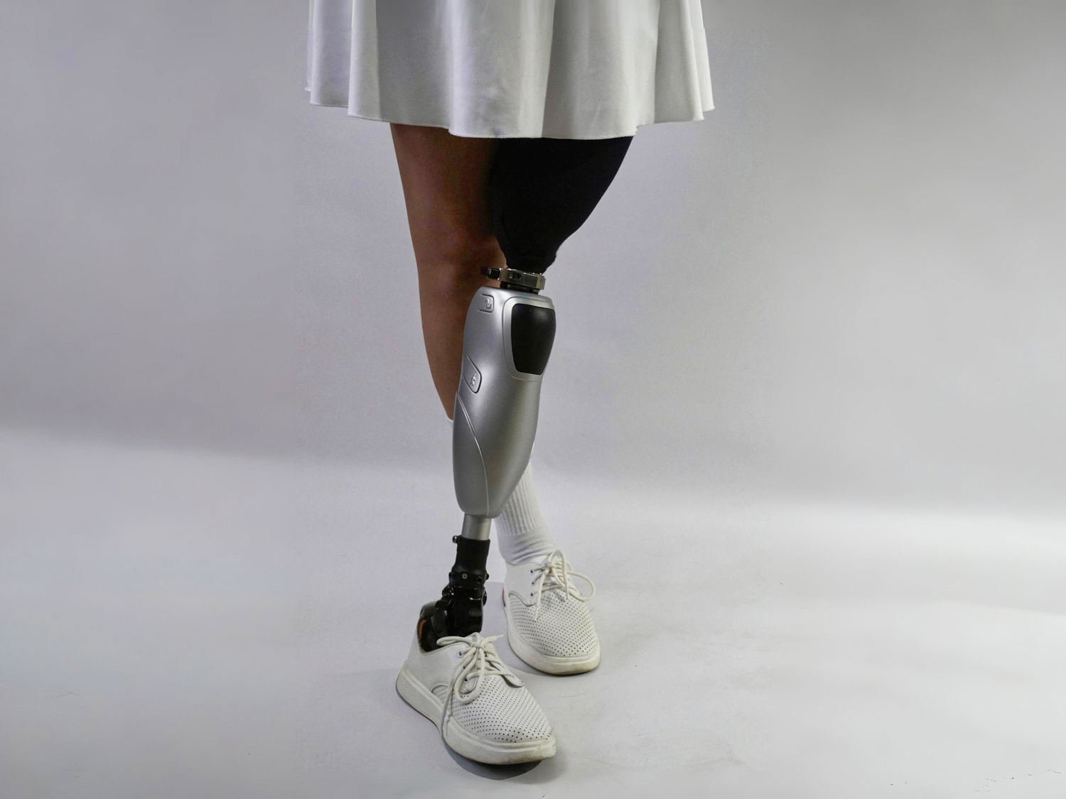 Ростех создал гидравлический коленный модуль нового поколения