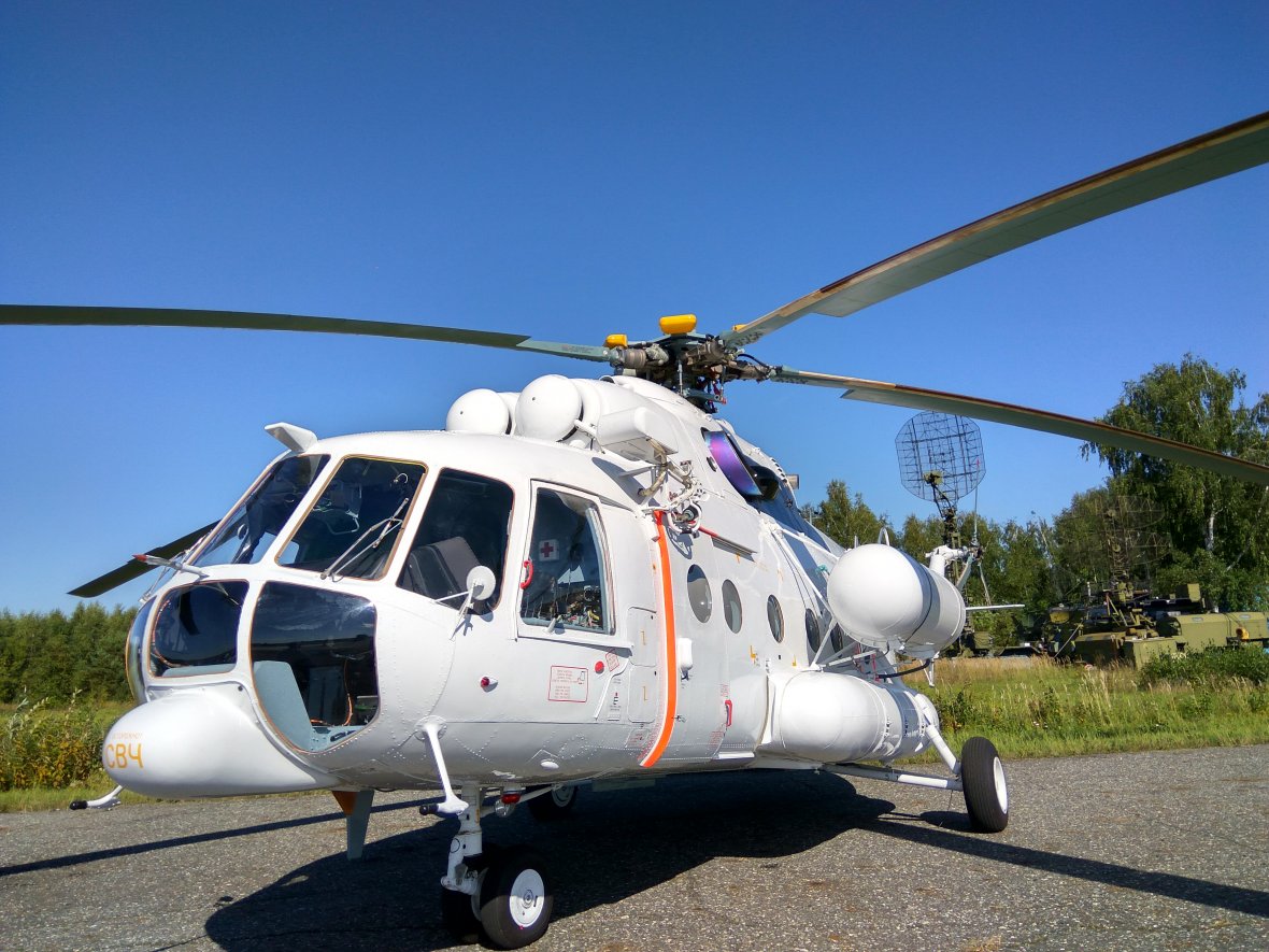 «Вертолеты России» передали транспортной компании санитарный Ми-8МТВ-1