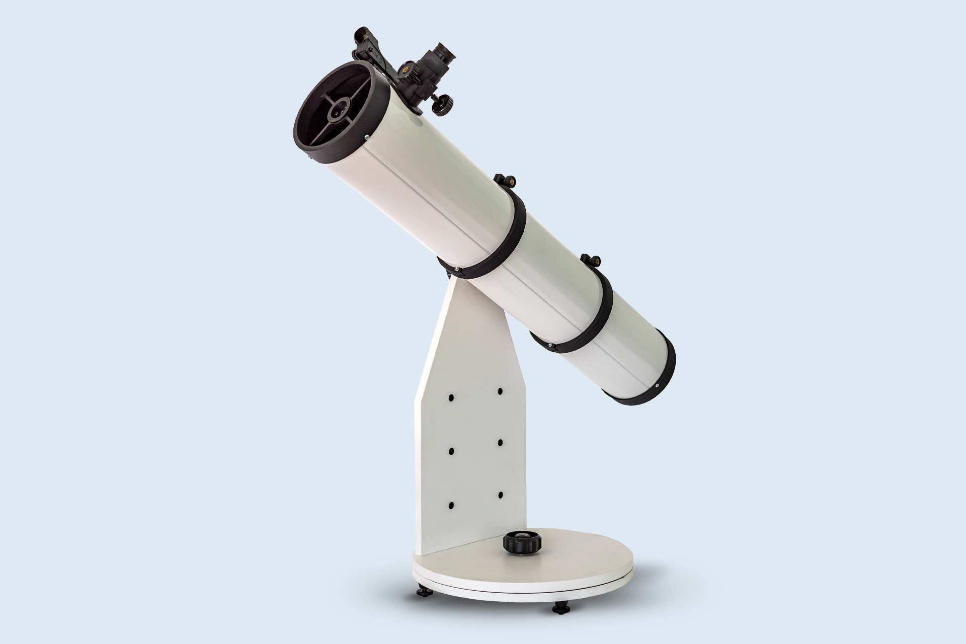 «Швабе» выпустил в продажу телескопы системы Ньютона 